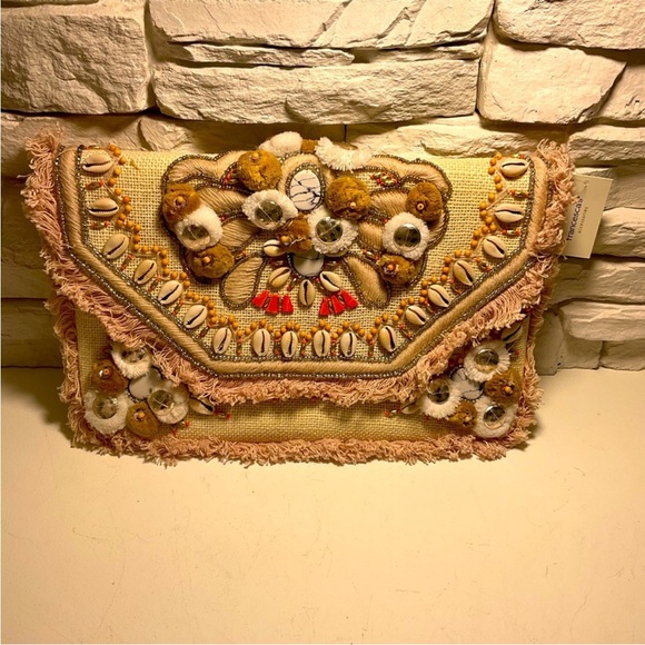 Francesca's Sea Shell Beaded Clutch Purse NWT - Picture 5 of 12